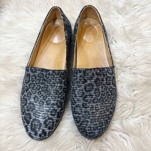 Dansko Larisa Gray Leopard Print Slip On Comfort Flats Size 41 = Women’s 10.5/11